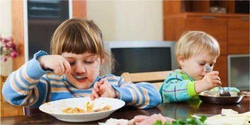 娱乐吃瓜君孩子打酱油,孩子打酱油背后的温馨故事